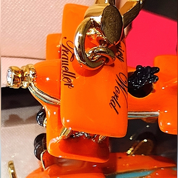 Juicy 2010 Yorkie ✈️🛫 YJRU4255 Never Removed From 🎁 NWT 💯 Charms Avail - Picture 10 of 10